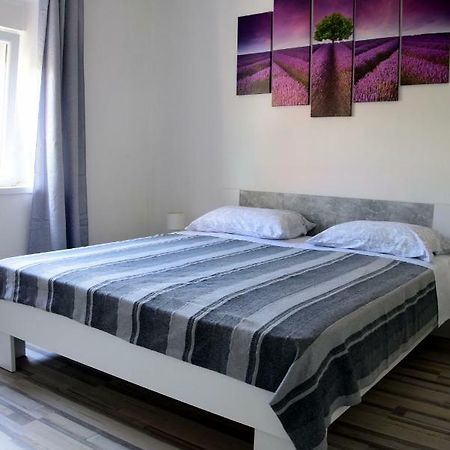 Apartman Ana Apartment Sali Exterior photo
