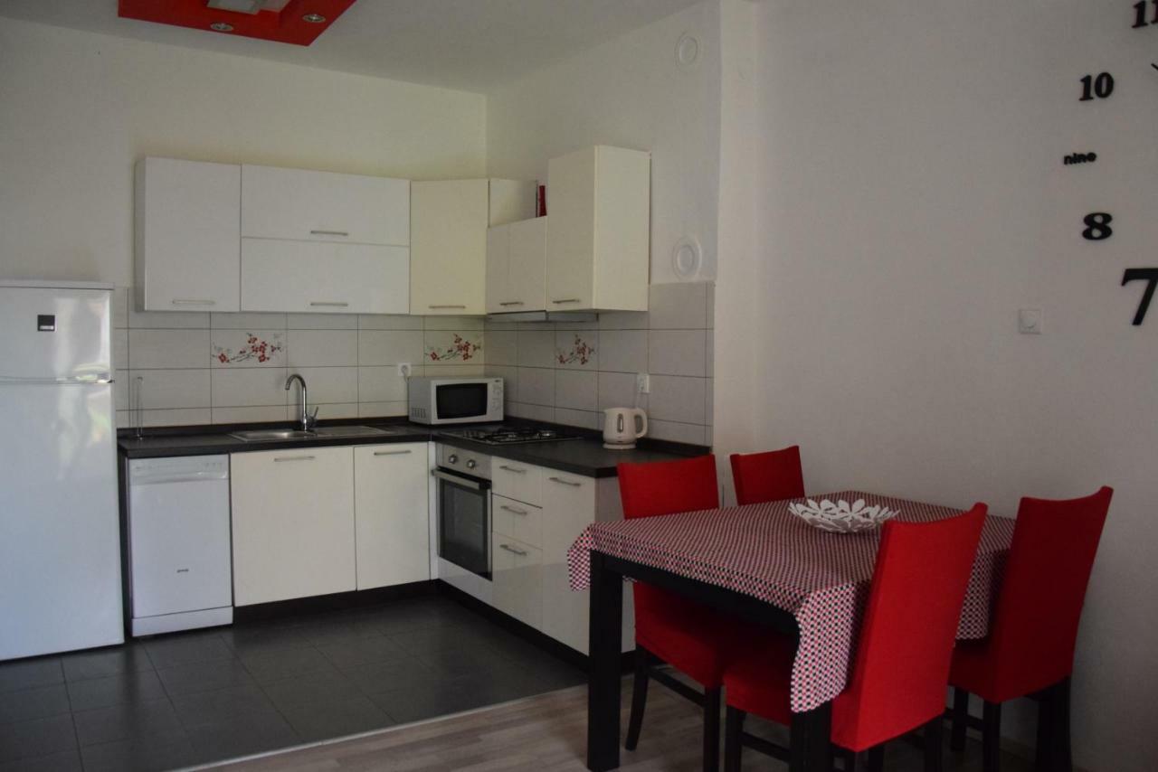 Apartman Ana Apartment Sali Exterior photo