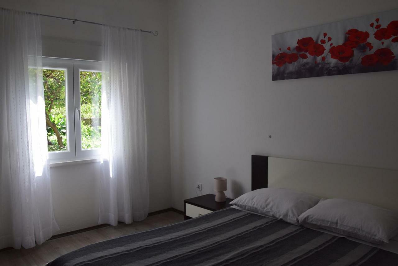 Apartman Ana Apartment Sali Exterior photo